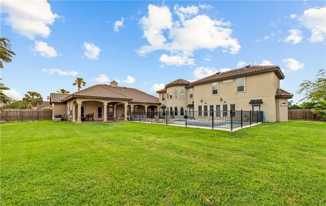 $875,000 | 5514 King Trail, Corpus Christi, TX 78414