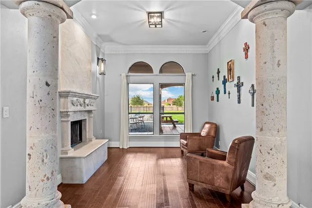 $875,000 | 5514 King Trail, Corpus Christi, TX 78414