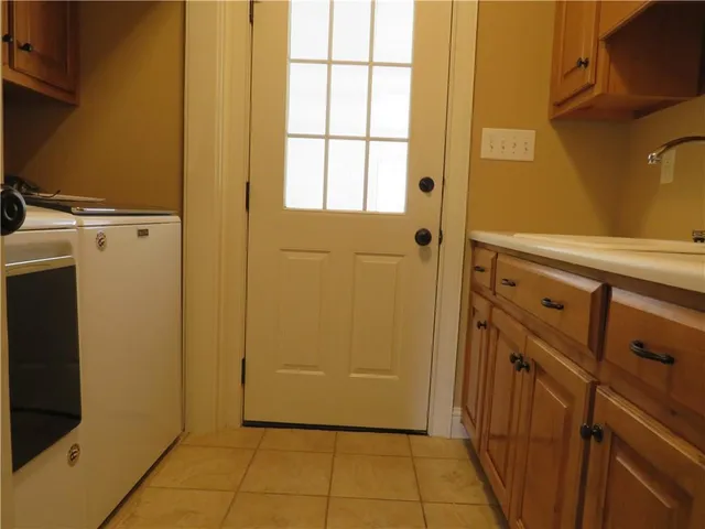 a view of a storage & utility room