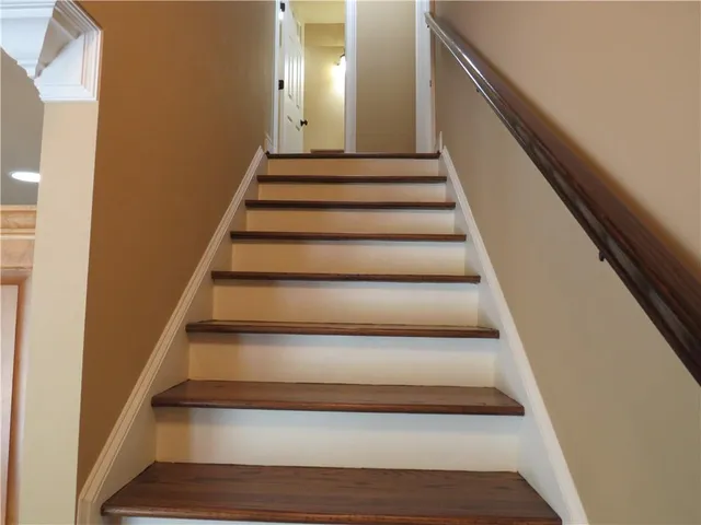 an empty room that has a window