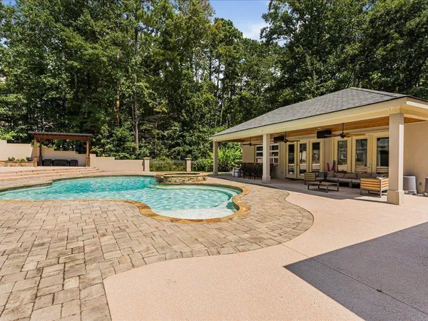 $1,995,000 | 330 North Peachtree Parkway, Peachtree City, GA 30269