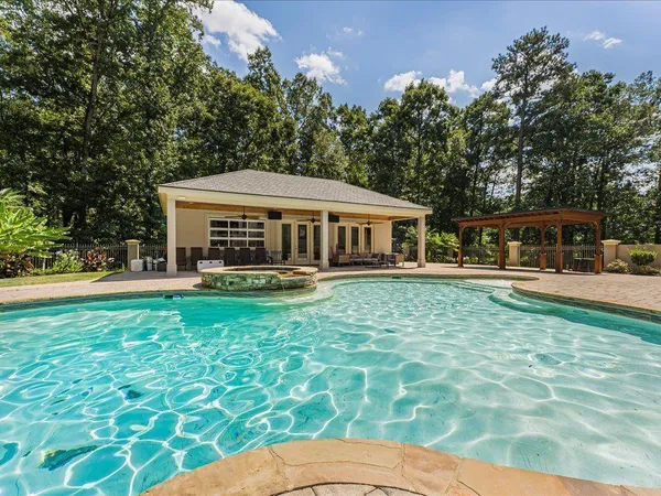 $1,995,000 | 330 North Peachtree Parkway, Peachtree City, GA 30269