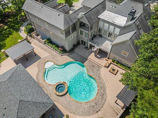 $1,995,000 | 330 North Peachtree Parkway, Peachtree City, GA 30269
