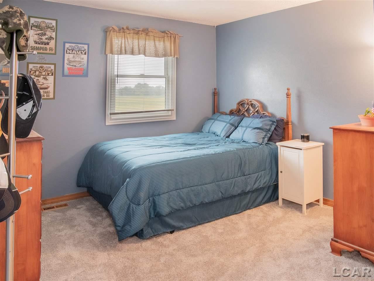 1563 Ives Road Tecumseh, MI 49286 - Photo 35 of 41 31354554-34.JPG