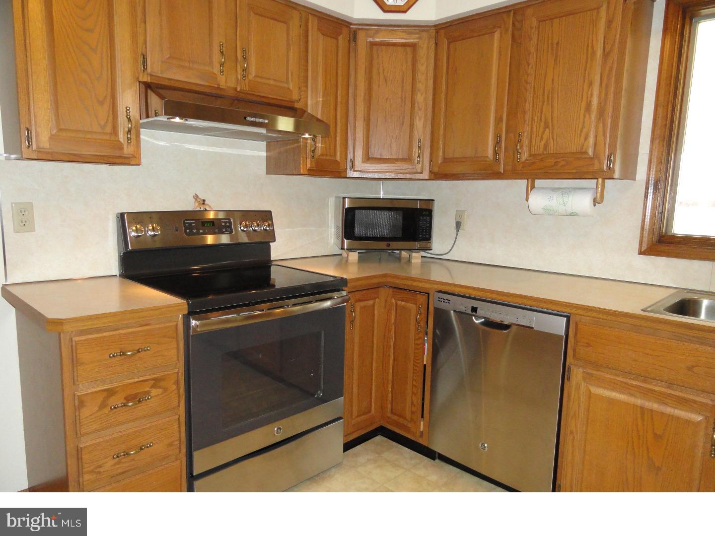 1824 Ridge Road Sellersville, PA 18960 - Photo 8 of 25 Kitchen