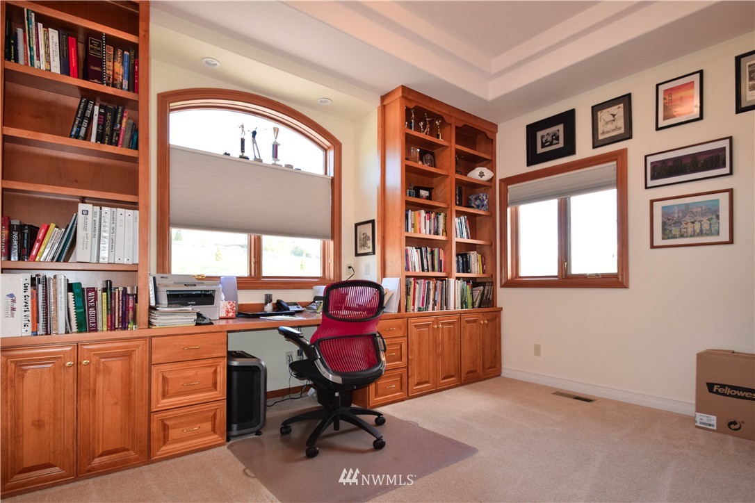 3914 Lovell Road Wenatchee, WA 98801 - Photo 11 of 25 Gallery Image 11