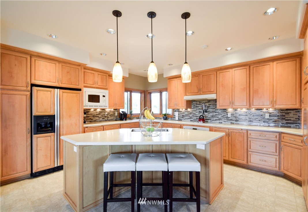 3914 Lovell Road Wenatchee, WA 98801 - Photo 5 of 25 Gallery Image 5