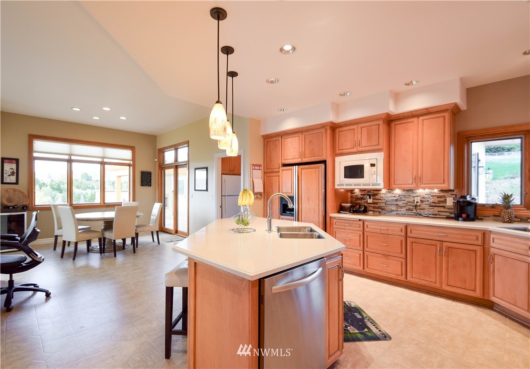 3914 Lovell Road Wenatchee, WA 98801 - Photo 6 of 25 Gallery Image 6