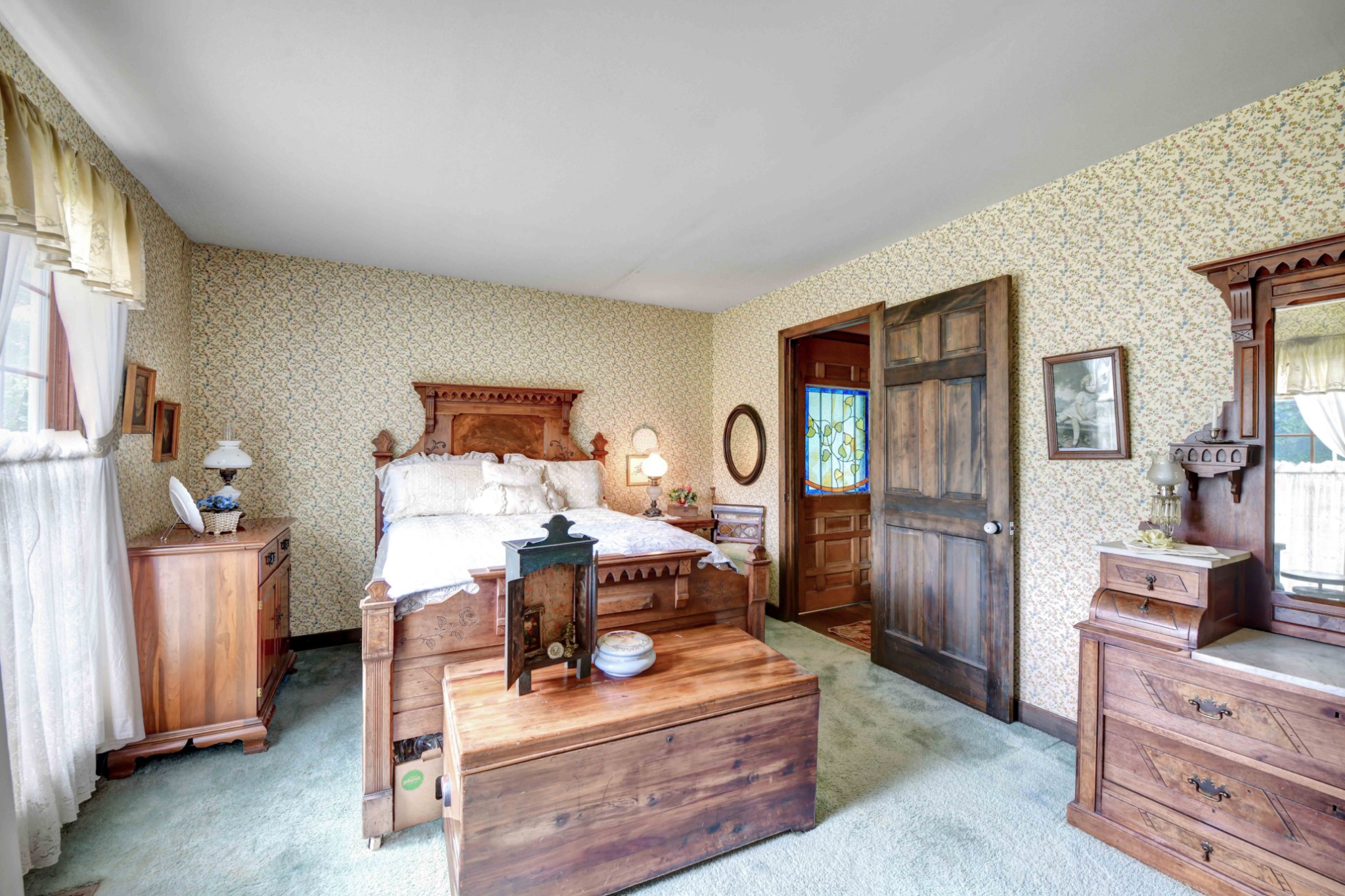 3309 Blazer Road Franklin, TN 37064 - Photo 24 of 37 a view of a livingroom with furniture and a wooden floor