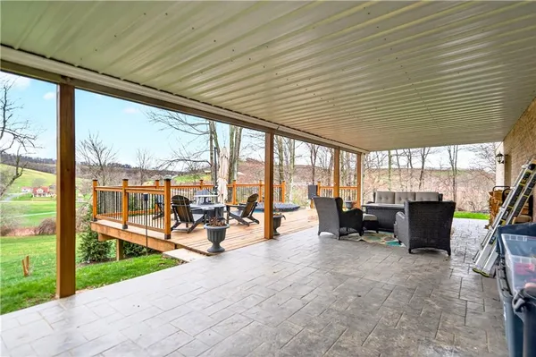 $550,000 | 220 Zimmer Lane, Waynesburg, PA 15370
