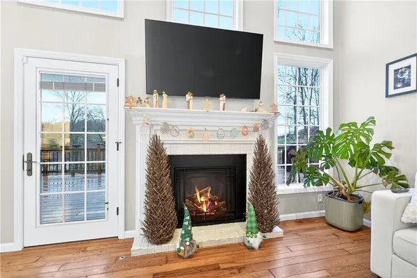 $550,000 | 220 Zimmer Lane, Waynesburg, PA 15370