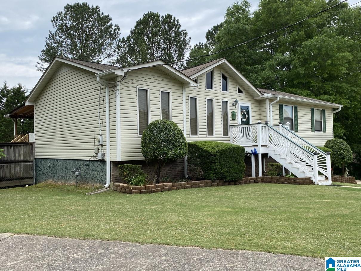 808 Saddle Ridge Circle Pinson, AL 35126 - Photo 2 of 24