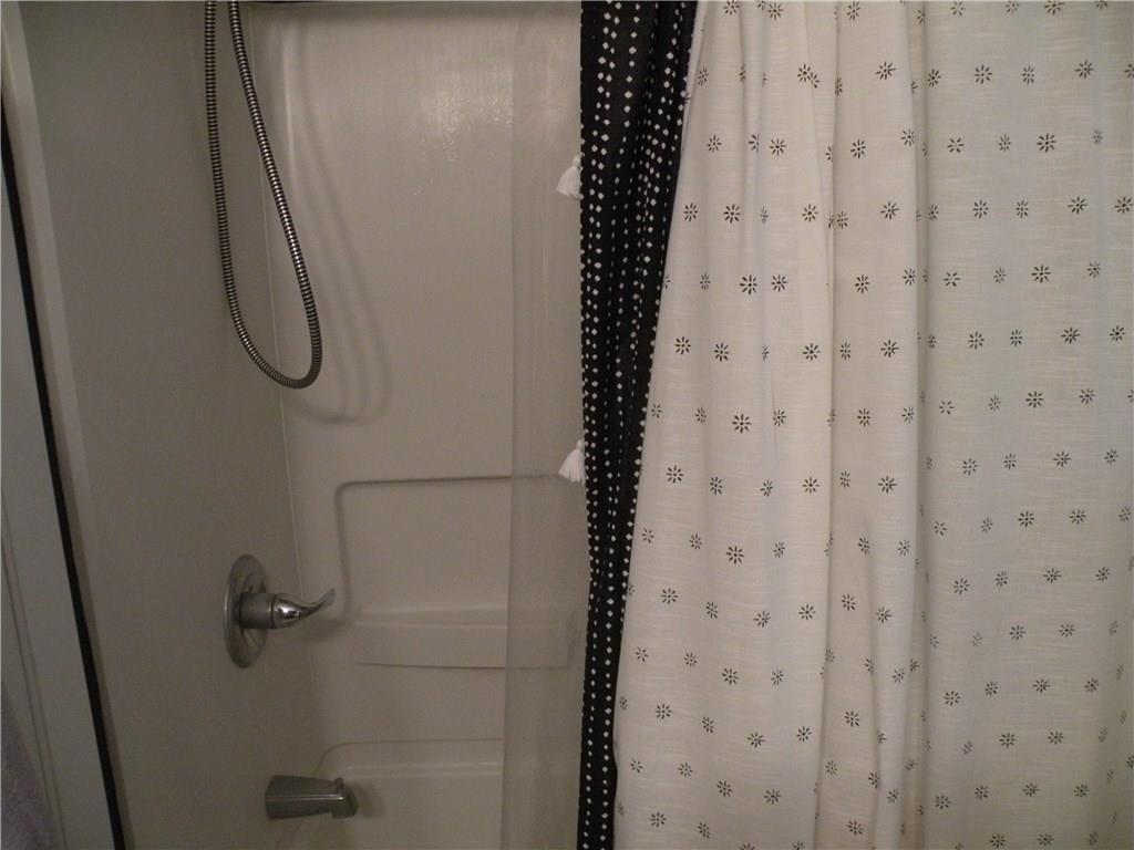 7969 Taunton Road Indianapolis, IN 46260 - Photo 29 of 37 Gallery Image 29