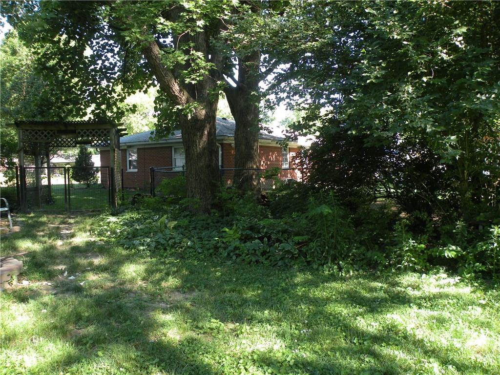 7969 Taunton Road Indianapolis, IN 46260 - Photo 33 of 37 Gallery Image 33