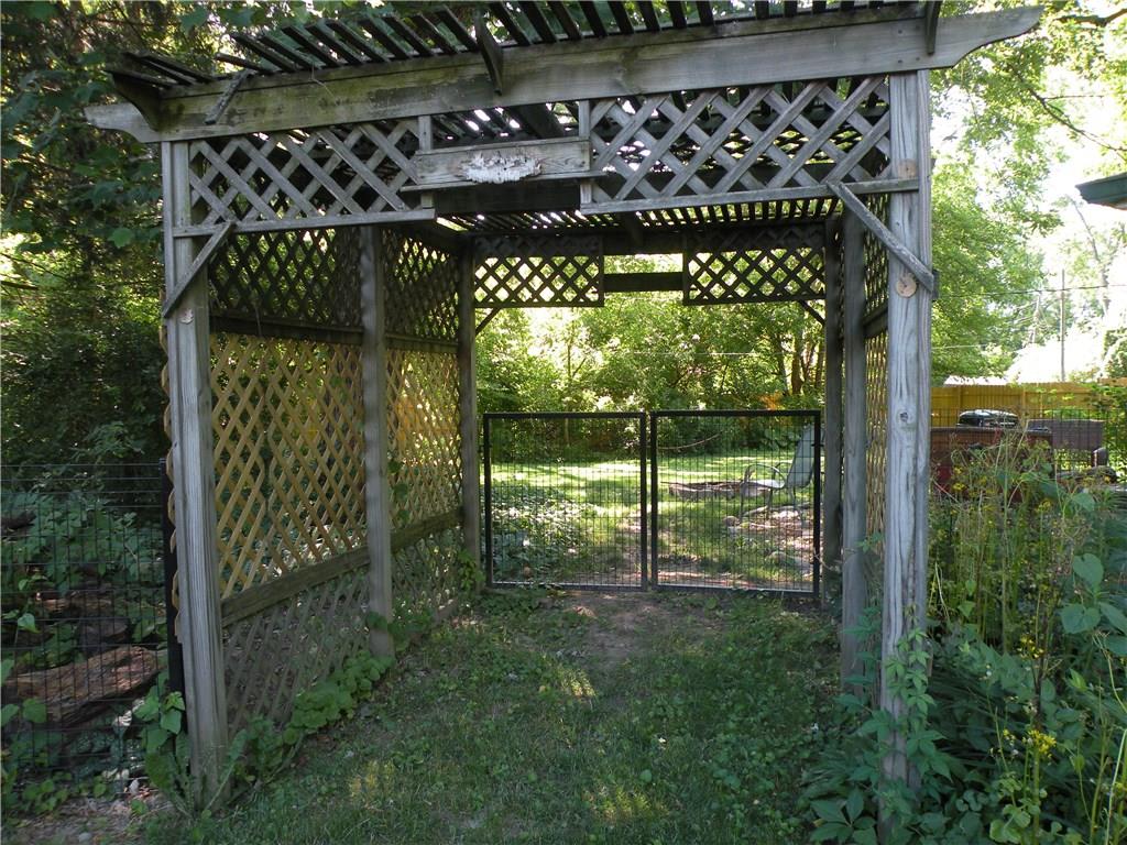 7969 Taunton Road Indianapolis, IN 46260 - Photo 35 of 37 Gallery Image 35