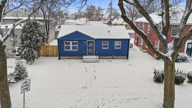$199,900 | 2417 West Roosevelt Drive, Milwaukee, WI 53209