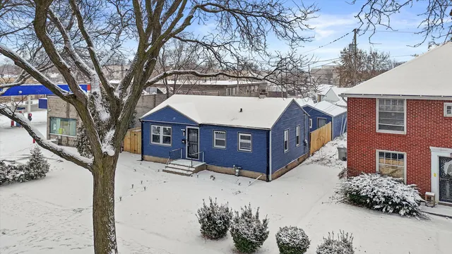 $199,900 | 2417 West Roosevelt Drive, Milwaukee, WI 53209