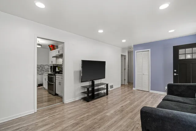 $199,900 | 2417 West Roosevelt Drive, Milwaukee, WI 53209