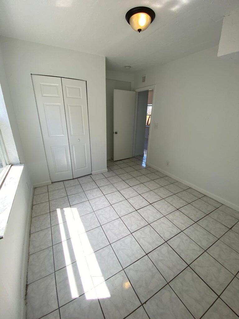 515 Putnam Road West Palm Beach, FL 33405 - Photo 6 of 9 20240503192607950266000000-o