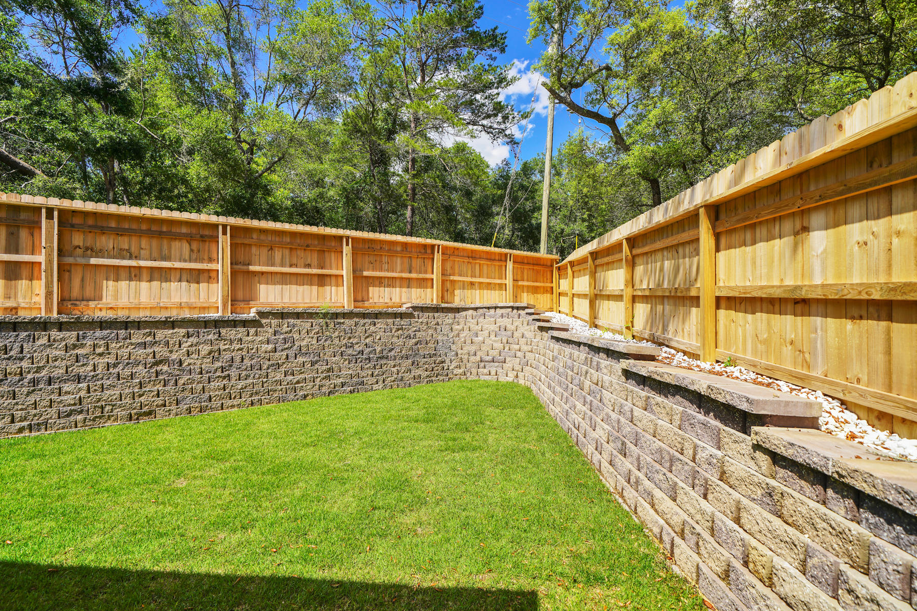156 Eldredge Road Fort Walton Beach, FL 32547 - Photo 22 of 49 Back yard