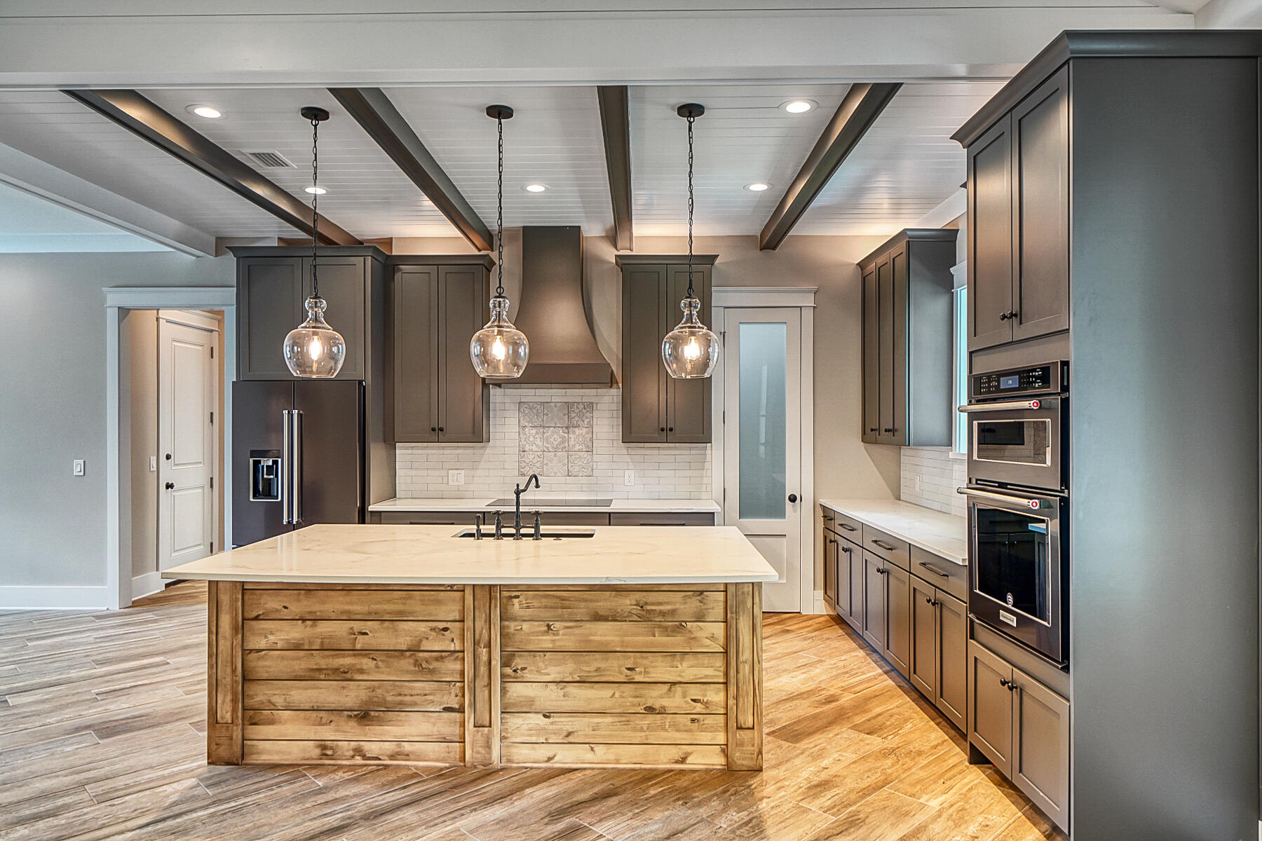 156 Eldredge Road Fort Walton Beach, FL 32547 - Photo 6 of 49 Kitchen