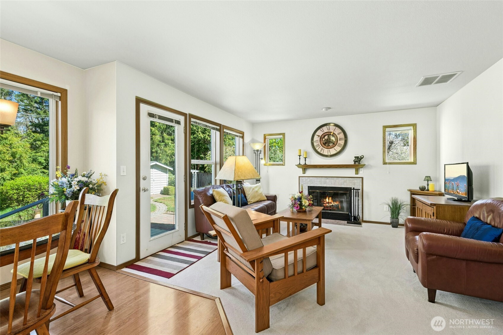 4037 Stohlton Road Southeast Port Orchard, WA 98366 - Photo 16 of 36 Gallery Image 16