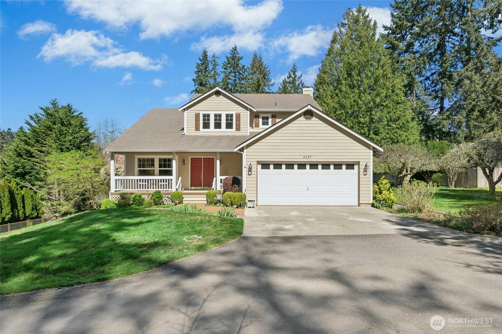 4037 Stohlton Road Southeast Port Orchard, WA 98366 - Photo 2 of 36 Gallery Image 2