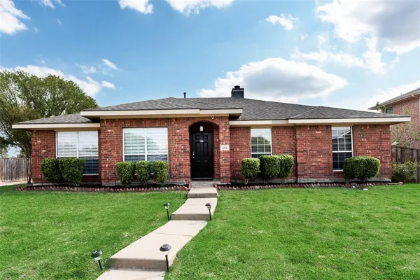 $469,000 | 506 Pecos Path Drive, Murphy, TX 75094