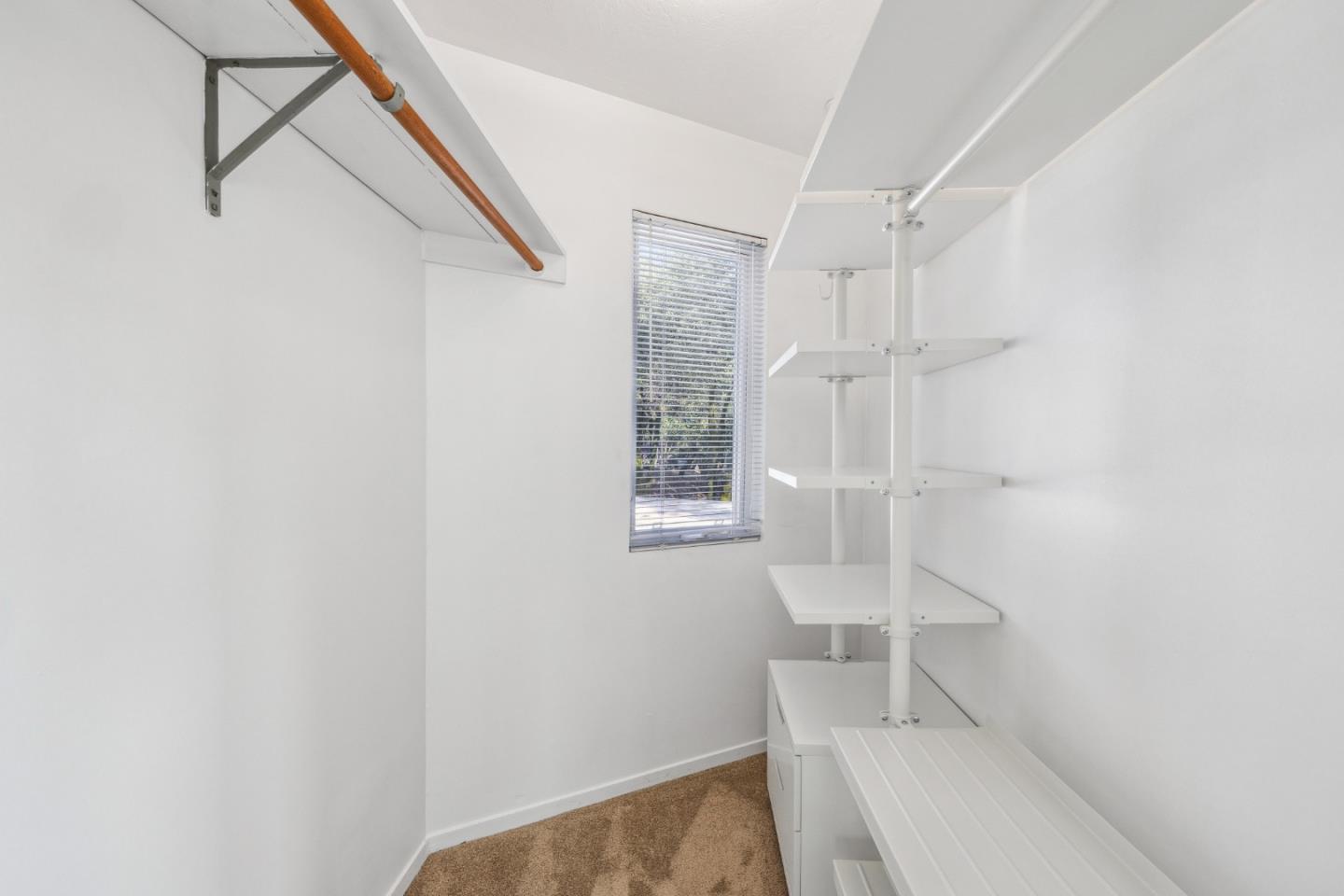 200 Oak Ridge Road Los Gatos, CA 95033 - Photo 35 of 46 Gallery Image 35