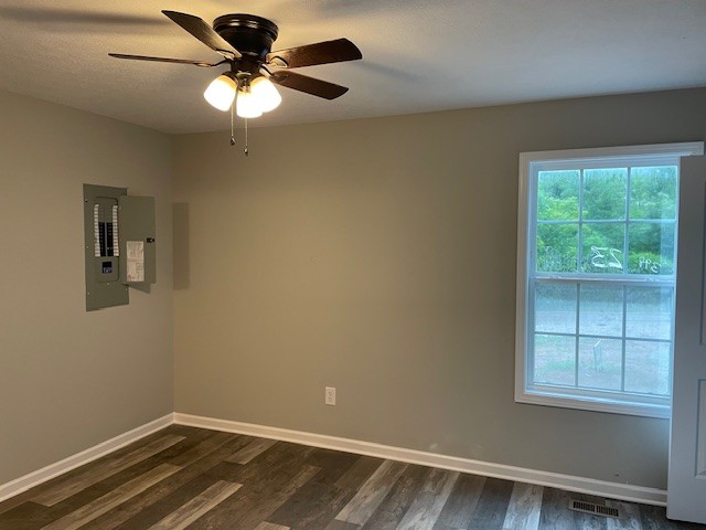 398 Slagtown Road Cowan, TN 37318 - Photo 5 of 14 Gallery Image 5