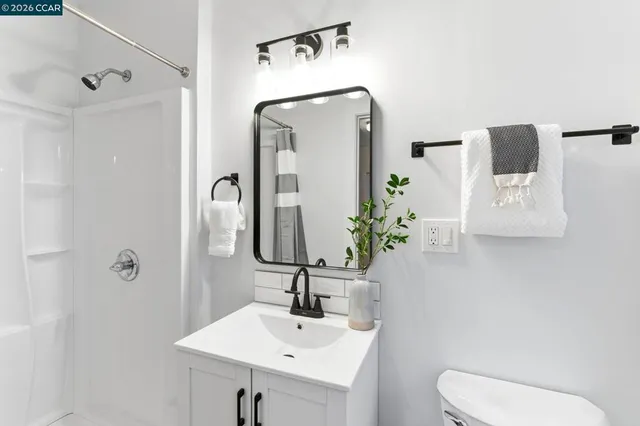 $775,000 | 2142-2142 Grant Street, Concord, CA 94520