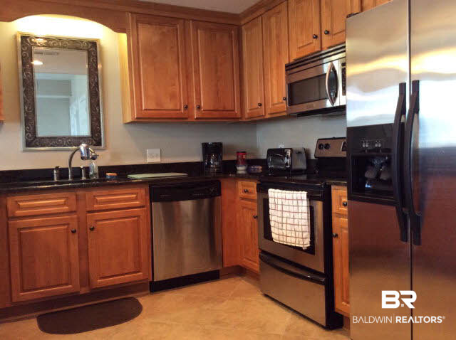 25909 Canal Road, Unit 103 Orange Beach, AL 36561 - Photo 4 of 12 Kitchen