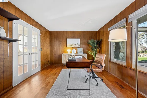$2,695,000 | 670 Logan Lane, Danville, CA 94526