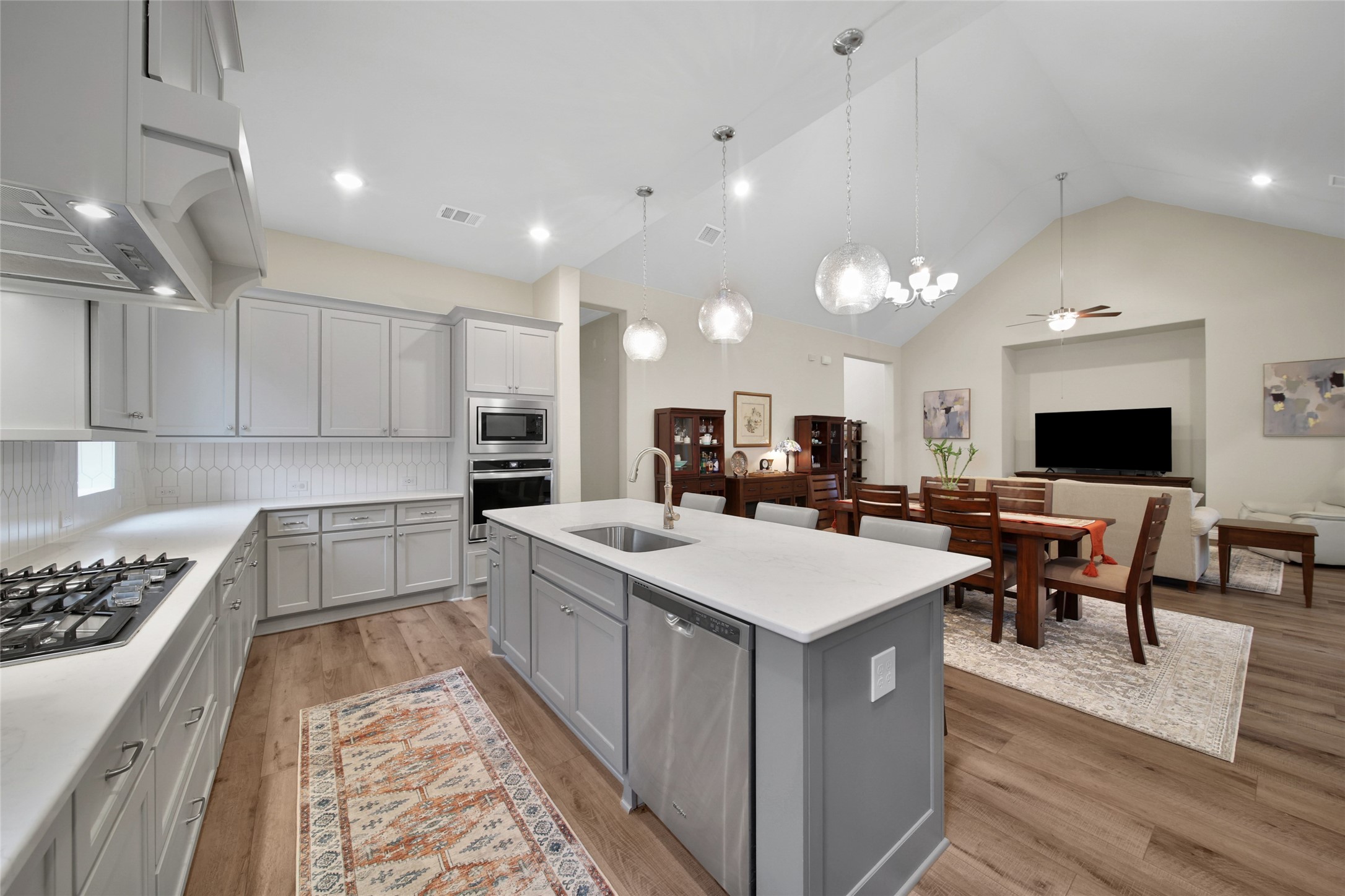 12014 Parsifal Creek Road Humble, TX 77346 - Photo 16 of 50