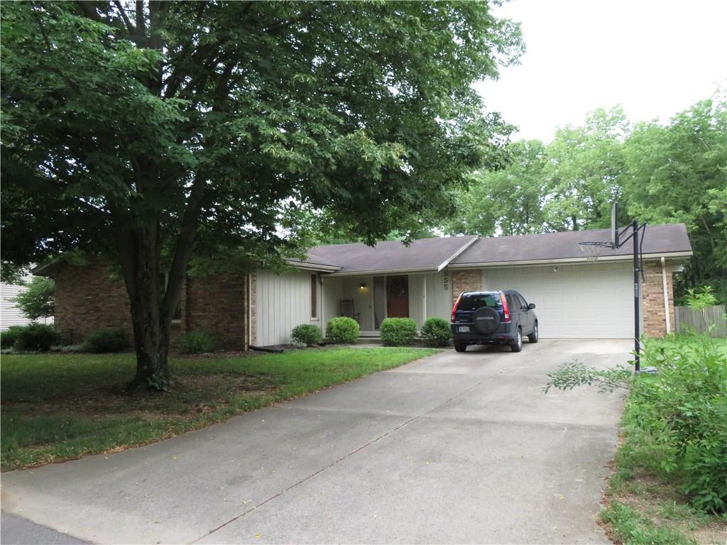 555 Riverside Circle Columbus, IN 47203 - Photo 1 of 13 Gallery Image 1
