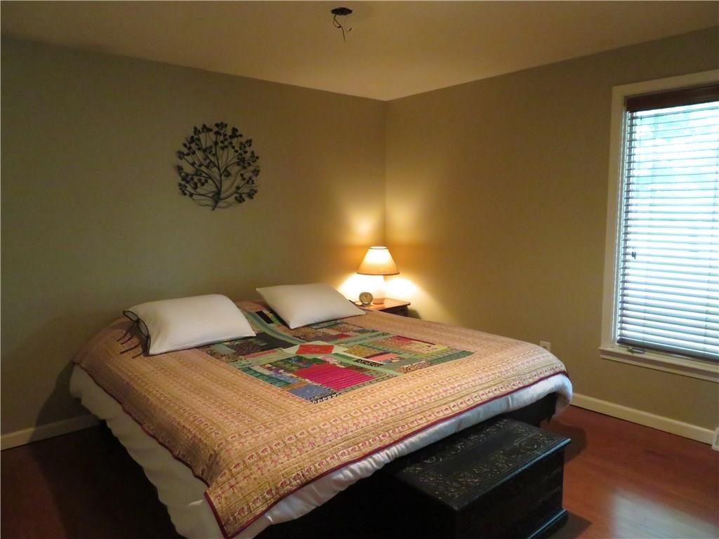 555 Riverside Circle Columbus, IN 47203 - Photo 9 of 13 Gallery Image 9