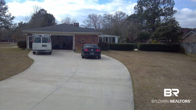 4148 Spring Valley Drive South Mobile, AL 36693 - Photo 3 of 31