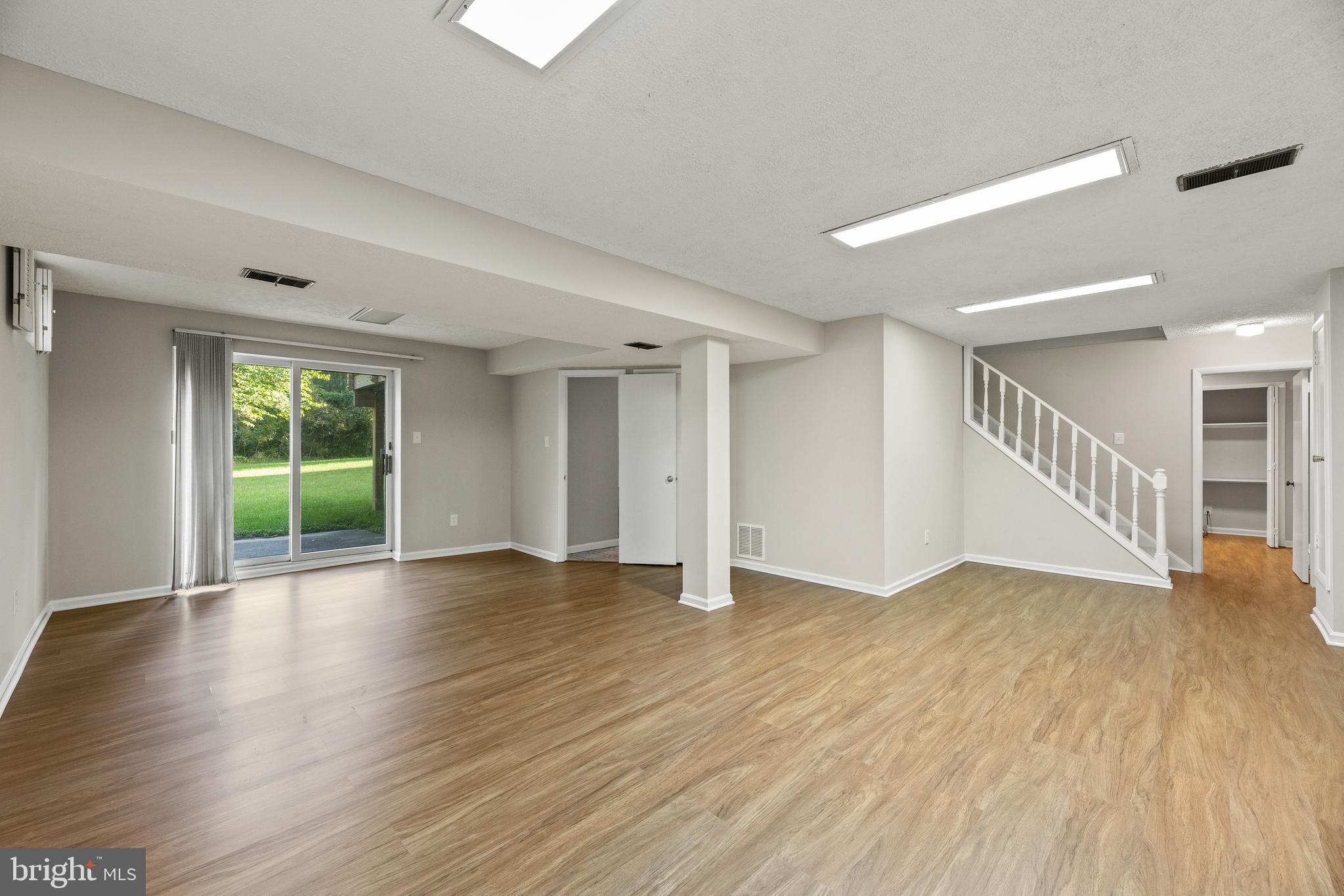312 Stonegate Drive Silver Spring, MD 20905 - Photo 31 of 37