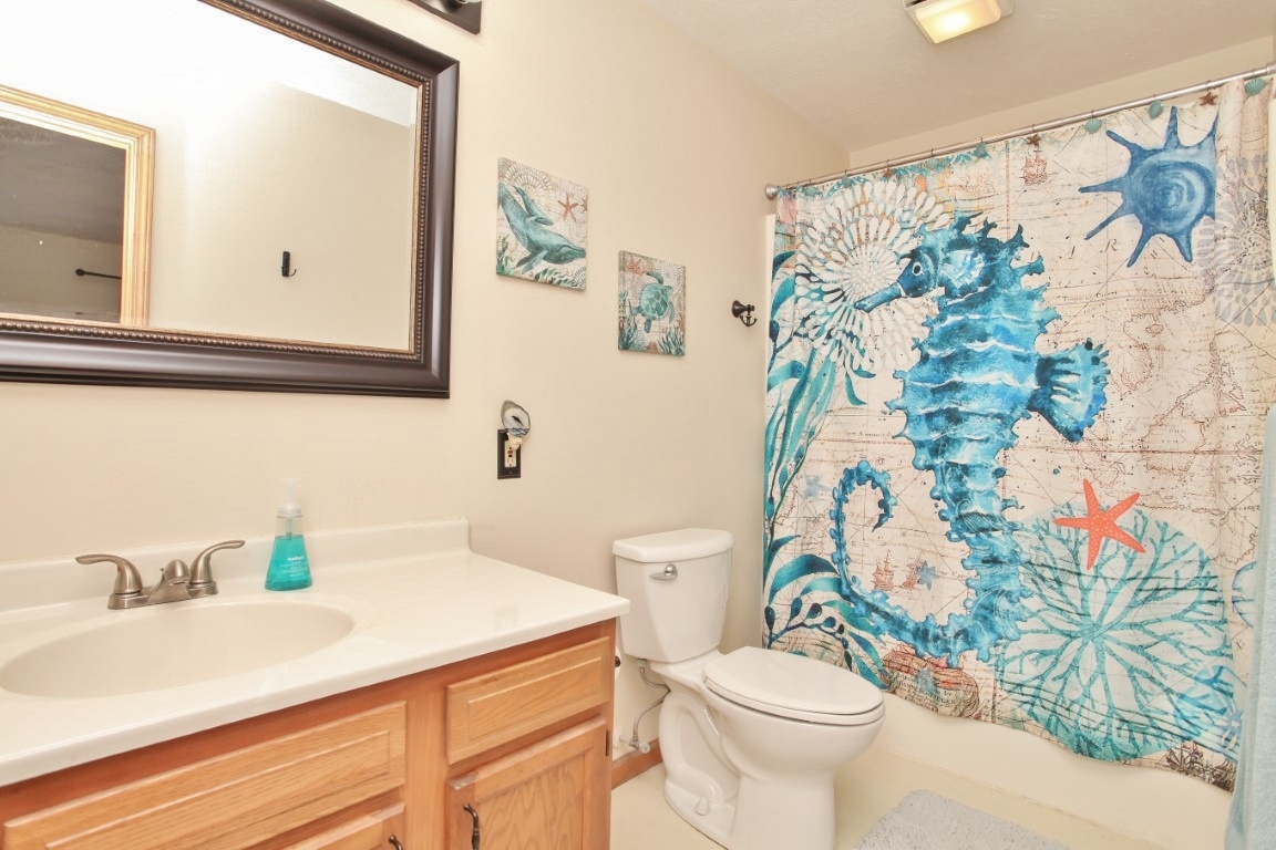 1304 Henry Street Normal, IL 61761 - Photo 11 of 27 Gallery Image 11
