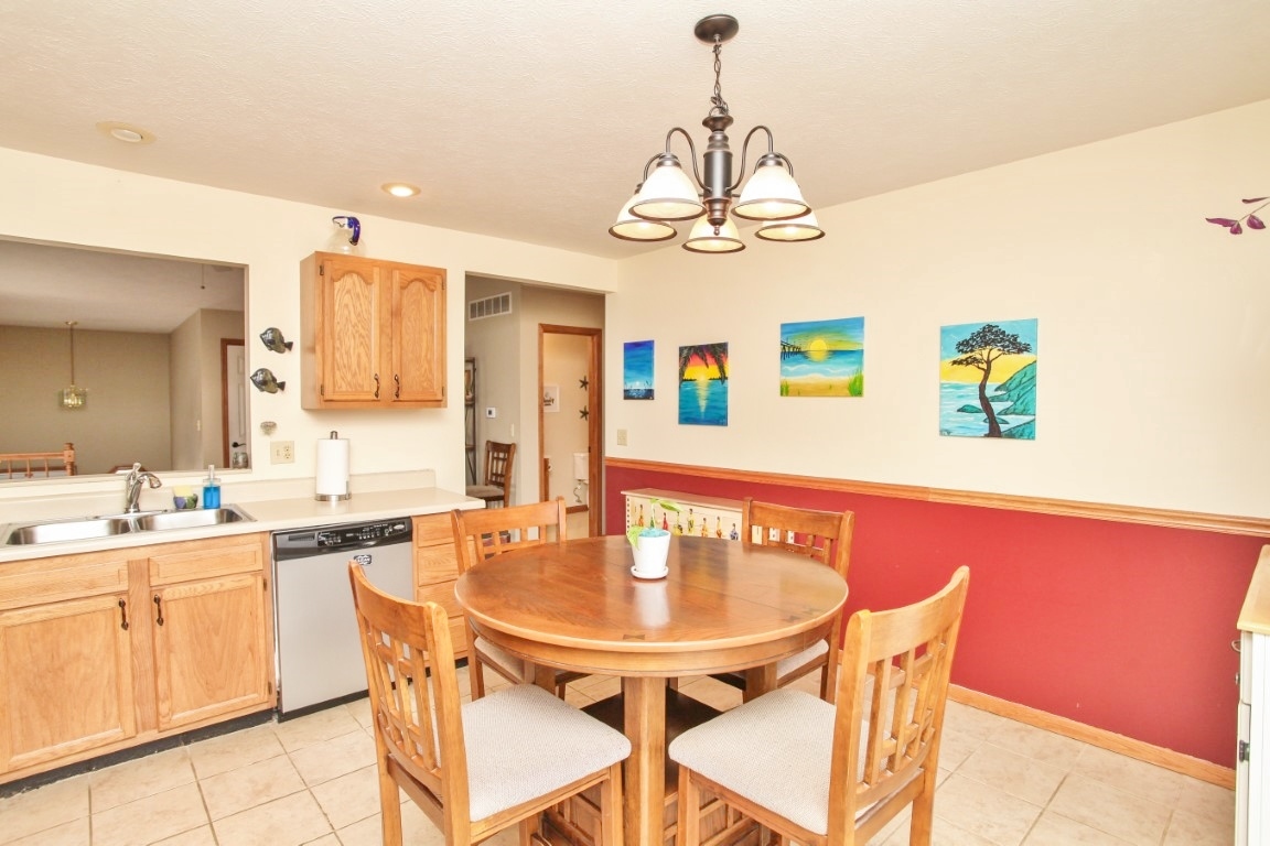 1304 Henry Street Normal, IL 61761 - Photo 8 of 27 Gallery Image 8