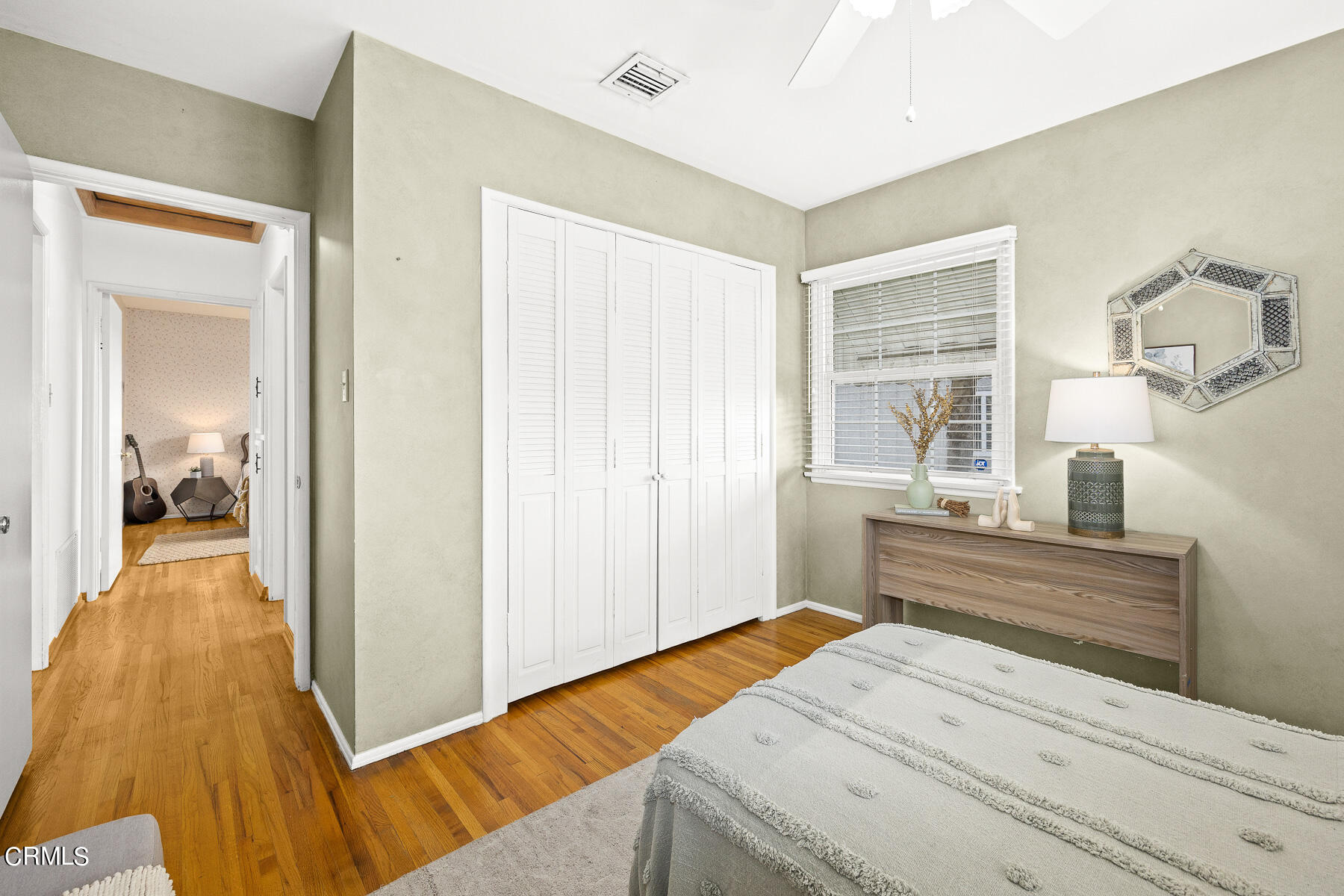 632 Brown Drive Burbank, CA 91504 - Photo 17 of 49 a room with a bed and a window