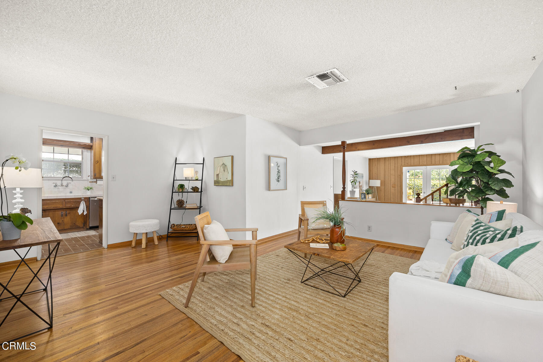 632 Brown Drive Burbank, CA 91504 - Photo 5 of 49 a living room with furniture and wooden floor