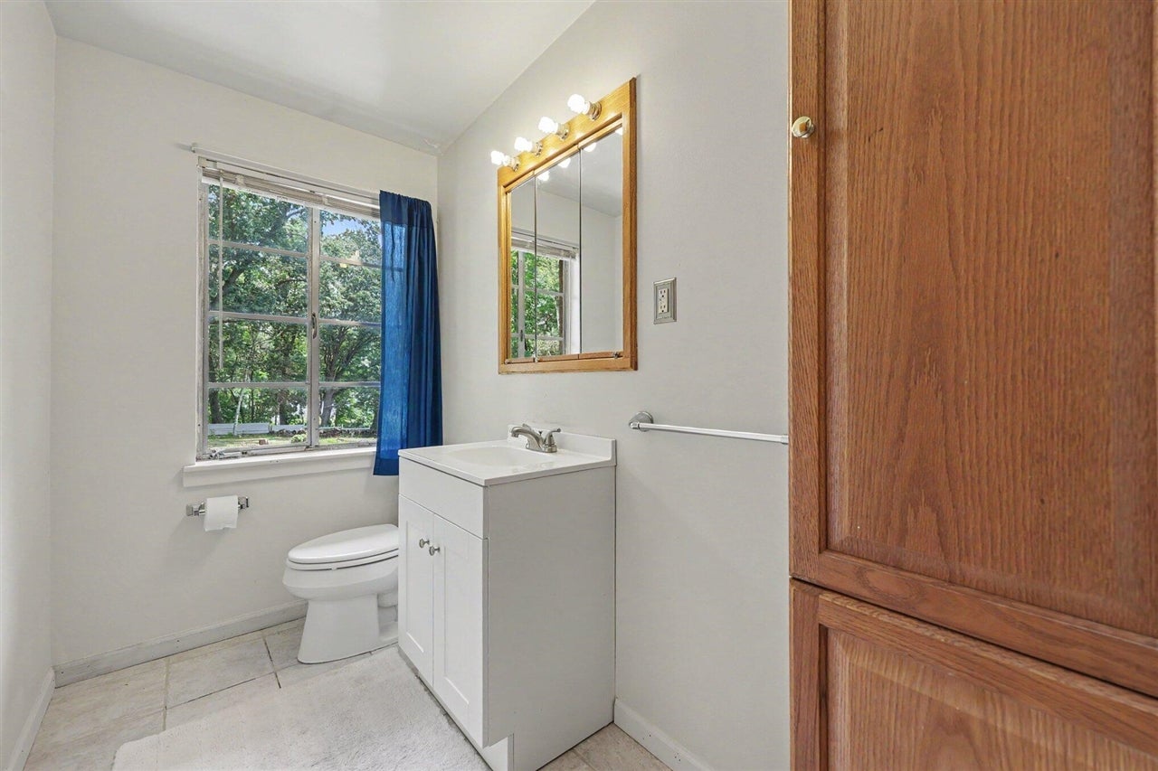 8550 North Meridian Road Pleasant Lake, MI 49272 - Photo 12 of 55 Gallery Image 12