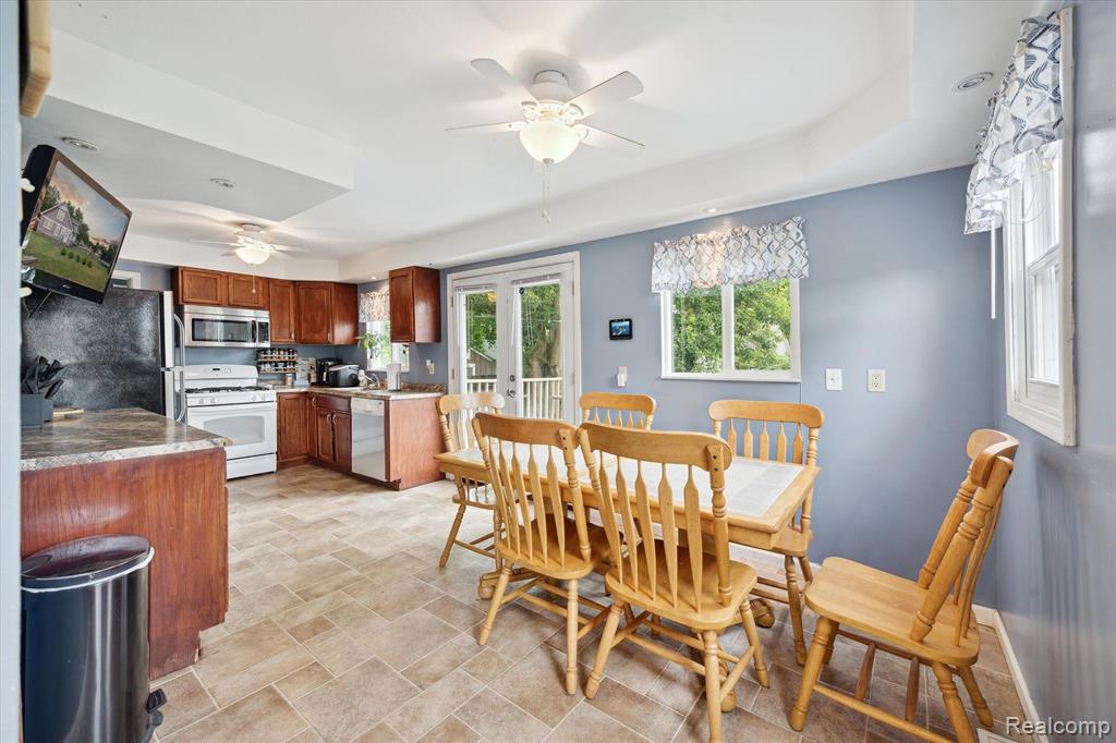 4357 Dewey Road Newport, MI 48166 - Photo 20 of 41 Gallery Image 20