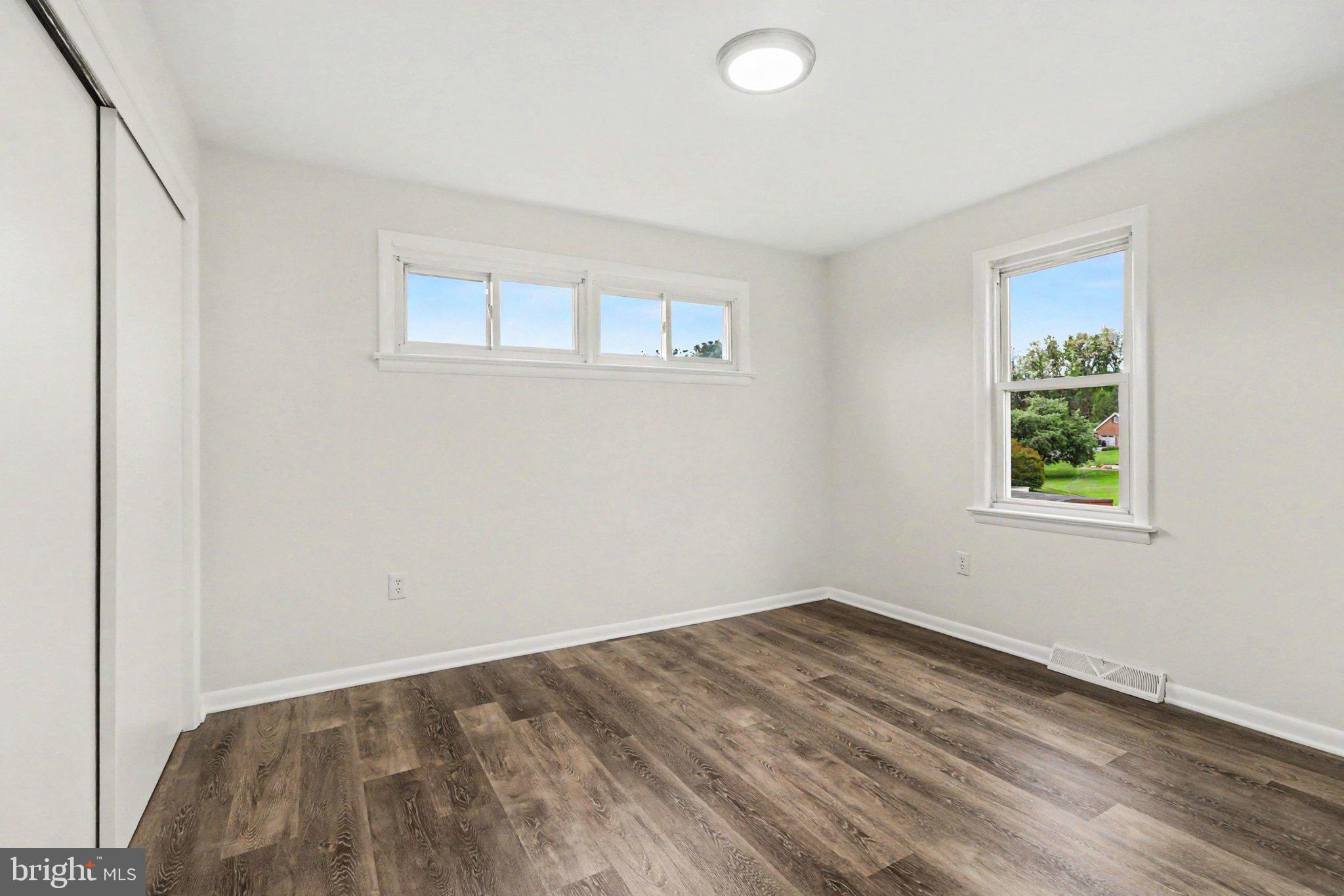 708 Baltimore Road Shippensburg, PA 17257 - Photo 13 of 24 an empty room with a window