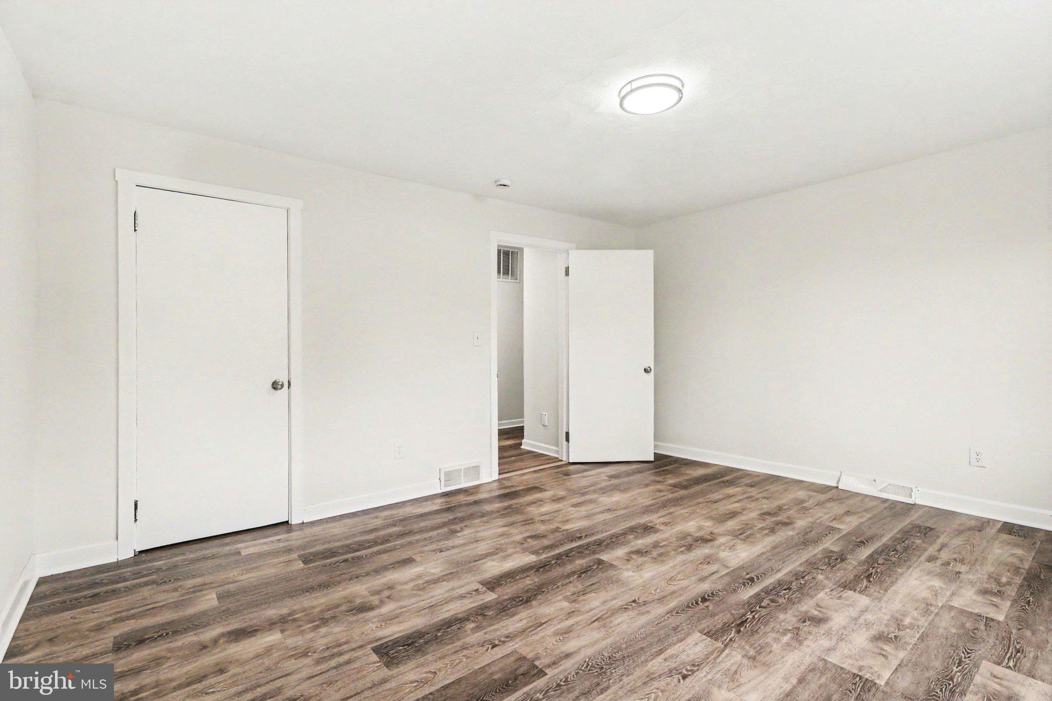 708 Baltimore Road Shippensburg, PA 17257 - Photo 10 of 24 a view of an empty room