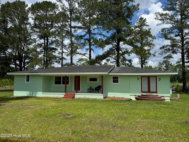 $295,000 | 1309 Gaston Sellers Road, Whiteville, NC 28472