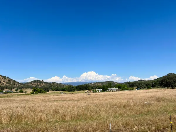 $75,000 | 0 Hawthorne Lane, Squaw Valley, CA 93675
