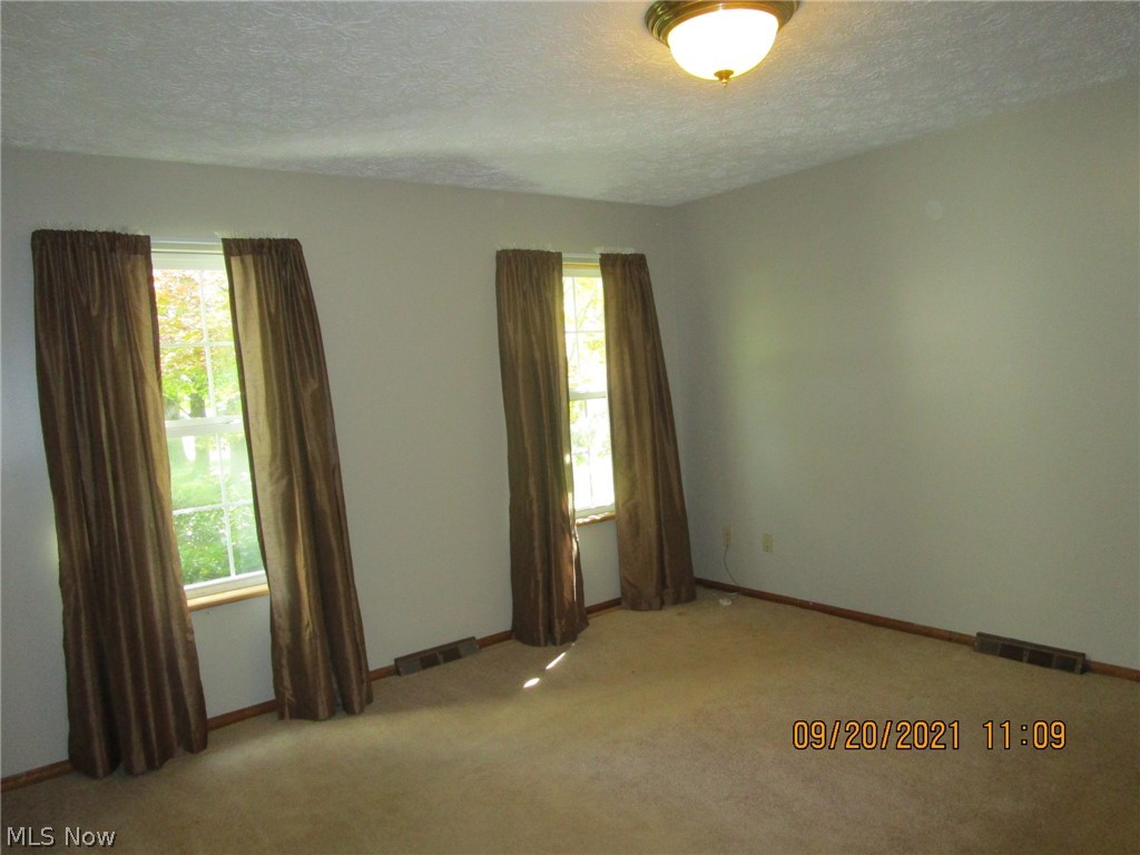 2418 Haines Road Madison, OH 44057 - Photo 16 of 35 Gallery Image 16