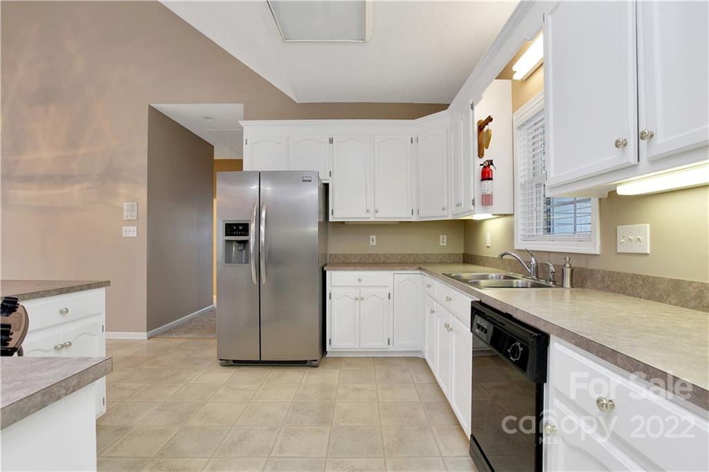 4515 Hickory Grove Road Gastonia, NC 28056 - Photo 12 of 27 Gallery Image 12